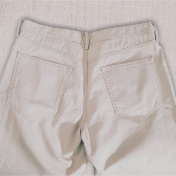 Banana Republic Straight Fit Stone Wash Vintage Style Chino Pants - Picture 9 of 11